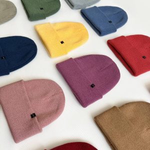 کلاه بافت بیسیک آکو